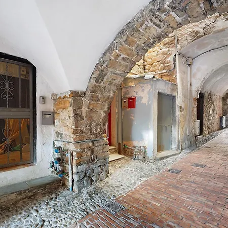 Domus Madonnina شقة سانريمو