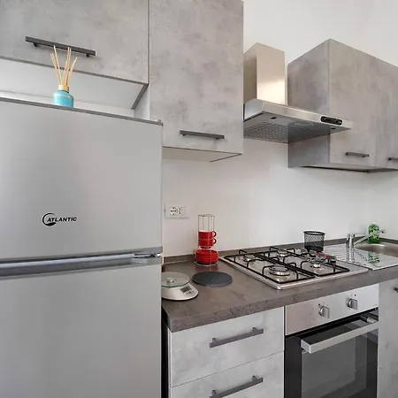 Domus Madonnina Apartamento *